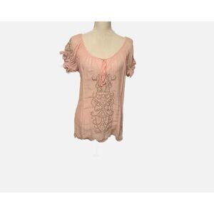 Sisters Beautiful feminine pink embroidered blouse size large